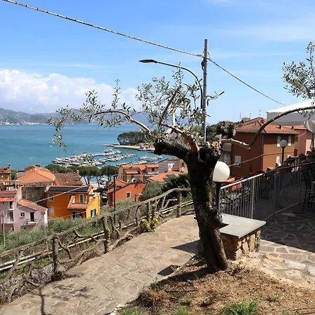 La Finestra Sul Mare La Spezia